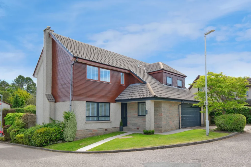 3 Earlspark Drive, Bieldside, Aberdeen, AB15 9AH