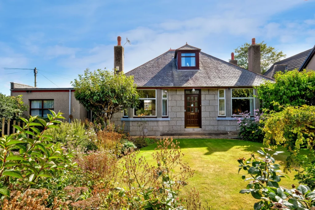 Dunnottar, Mortimers Lane, Inverurie, AB51 4SN
