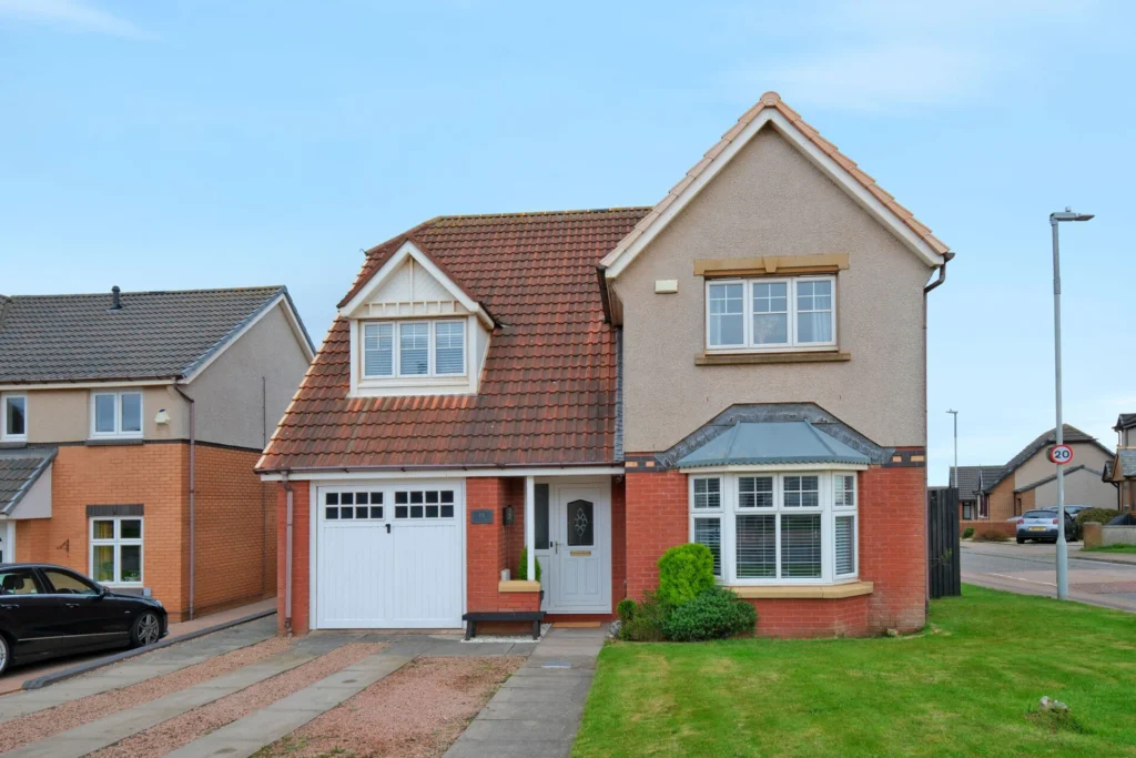 18 Cove Gardens, Cove, Aberdeen, AB12 3QR