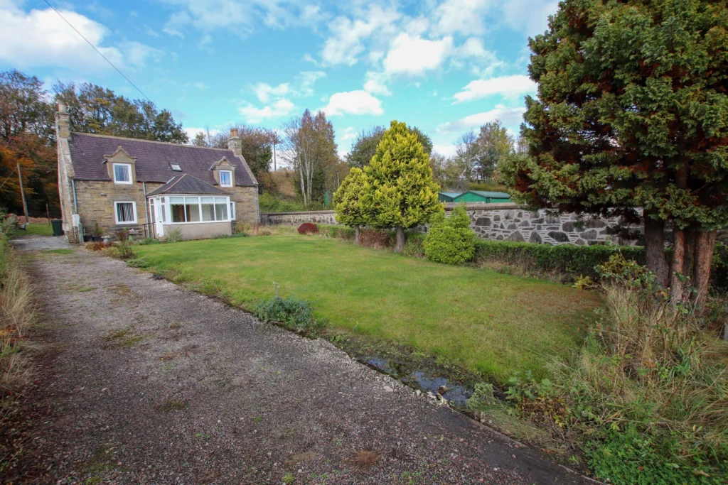 Kenmore, Low Road, Newmill, Keith, AB55 6JY