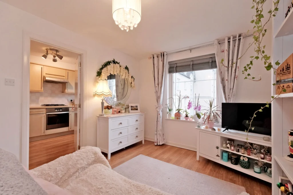 94 Fonthill Avenue, Ferryhill, Aberdeen, AB11 6TG