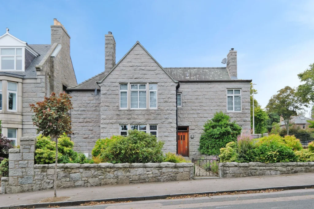 4 Moray Place, Aberdeen, AB15 4AF