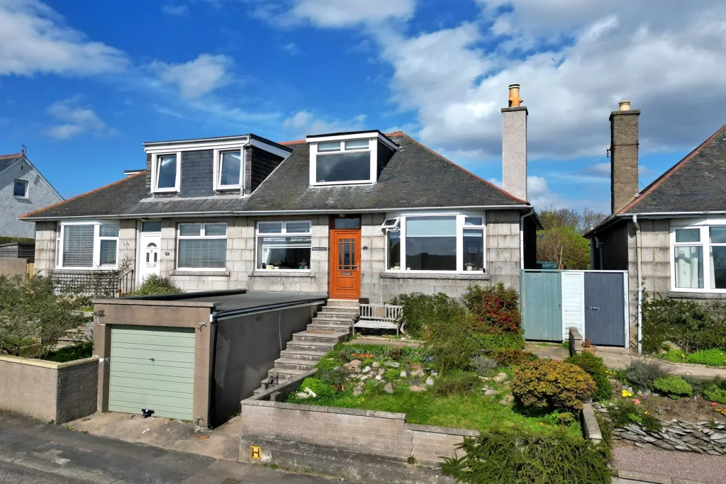 5 Donmouth Road, Bridge of Don, Aberdeen, AB23 8DT