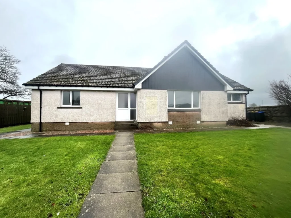 Westside Cottage, Westside of Carnie, Skene AB32 6UJ