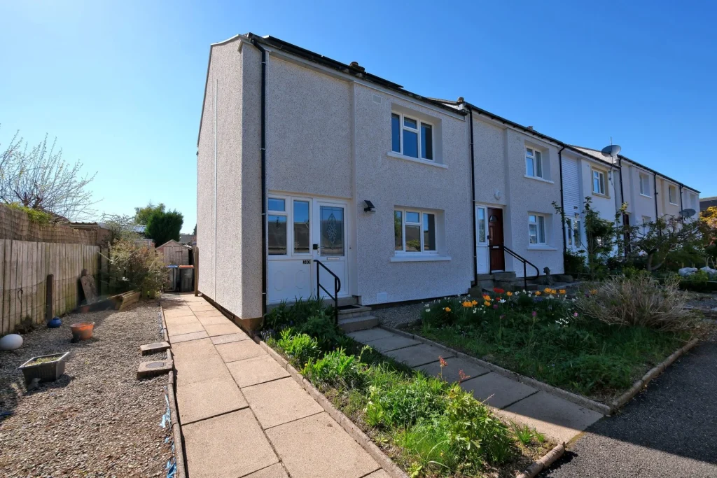 30 Raemoir Avenue, Banchory, AB31 5UP