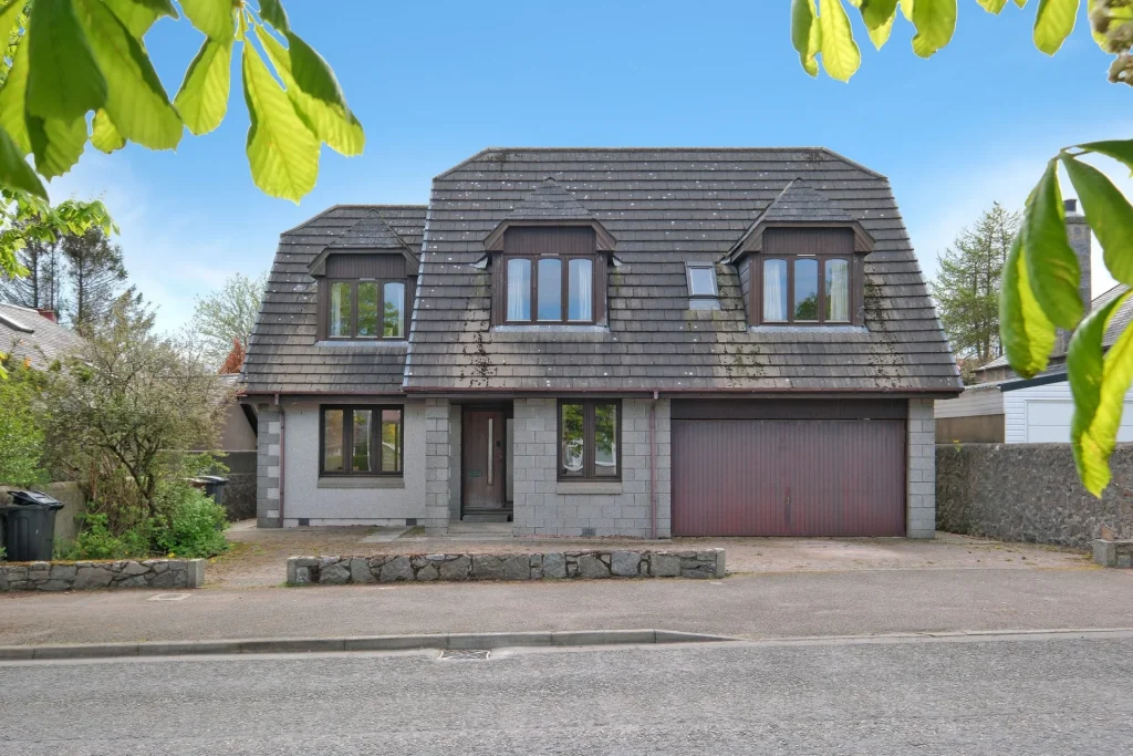 54 Morningside Road, Aberdeen, AB10 7NT