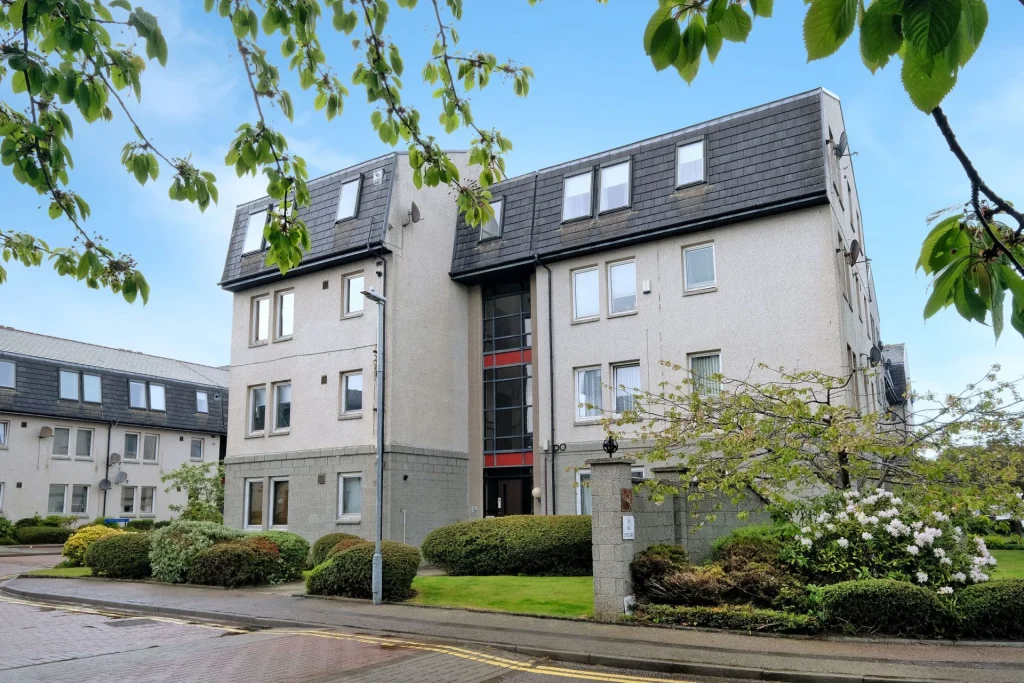 57 Gairn Mews, Gairn Terrace, Aberdeen AB10 6FN