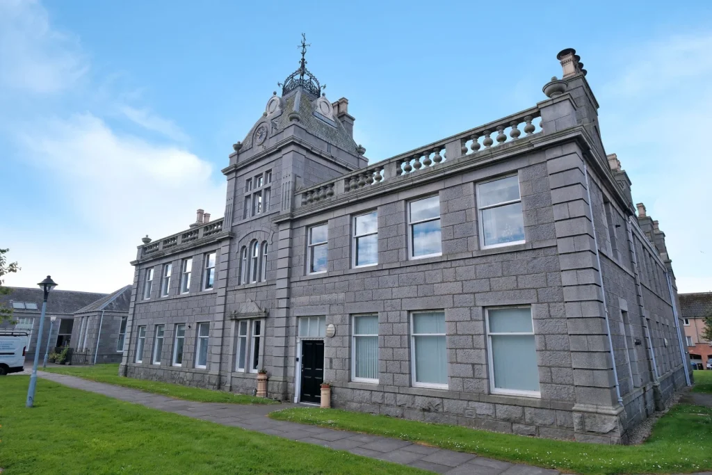 118 Urquhart Road, Aberdeen, AB24 5DN