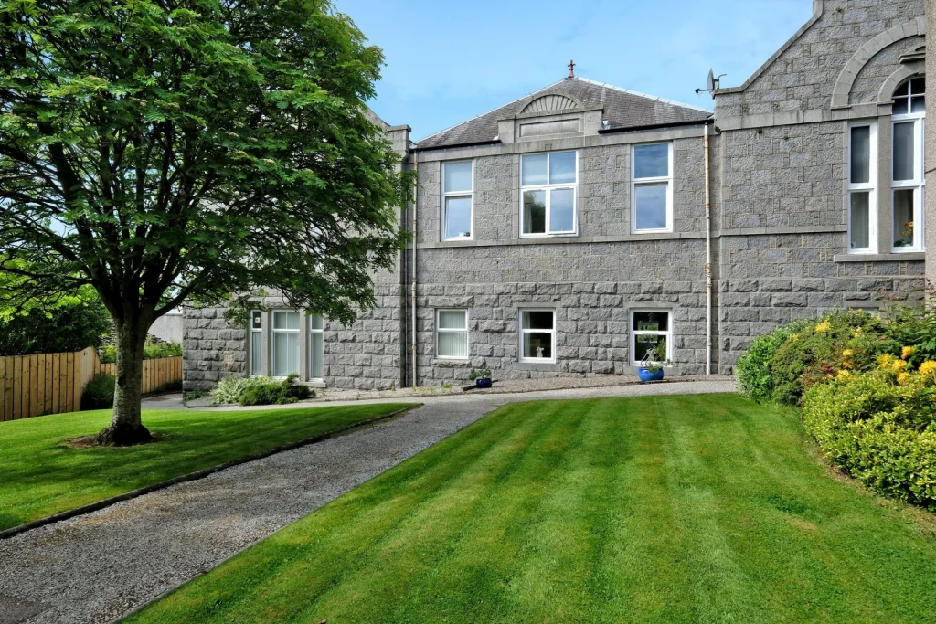 22 Cults Court, Cults, Aberdeen, AB15 9SZ
