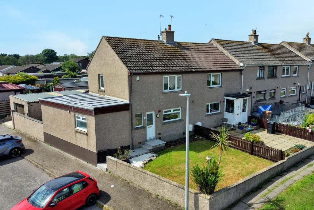 16 Sinclair Terrace, Cove, Aberdeen, AB12 3PE