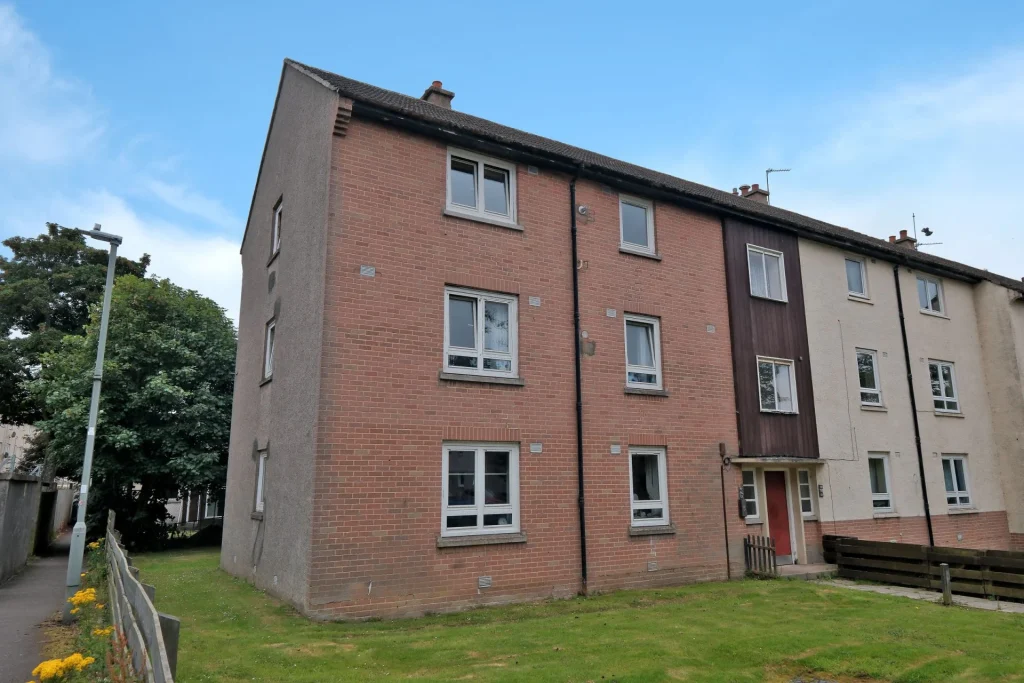 60 Eday Drive, Top Floor Left, Aberdeen AB15 6JX