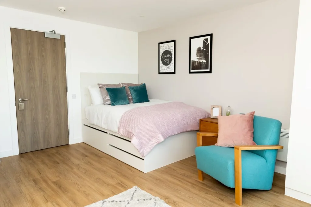 The Point, Schoolhill, Aberdeen AB10 1BT